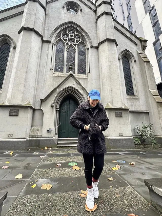 Penampilan Putri Anne tanpa kerudung