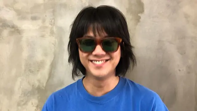 Disebut Mirip Pak Tarno, Ini Gaya Rambut Baru Iqbaal Ramadhan yang Bikin Pangling