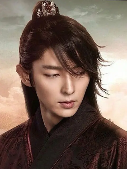 Seiring berjalannya waktu, Lee Jun Ki pun menyadari bahwa Ji Eun sangat pandai memainkan perannya. Kekhawatiran Lee Jun Ki pun ternyata tak terbukti dengan akting yang telah dilakukan Ji Eun. (Instagram/aktor_jg)