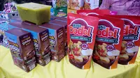 Produk Baso Dodol dan Krupuk Dodol buah kreasi Chocodot Garut siap memanjakan belanjaan oleh-oleh anda (Liputan6.com/Jayadi Supriadin)