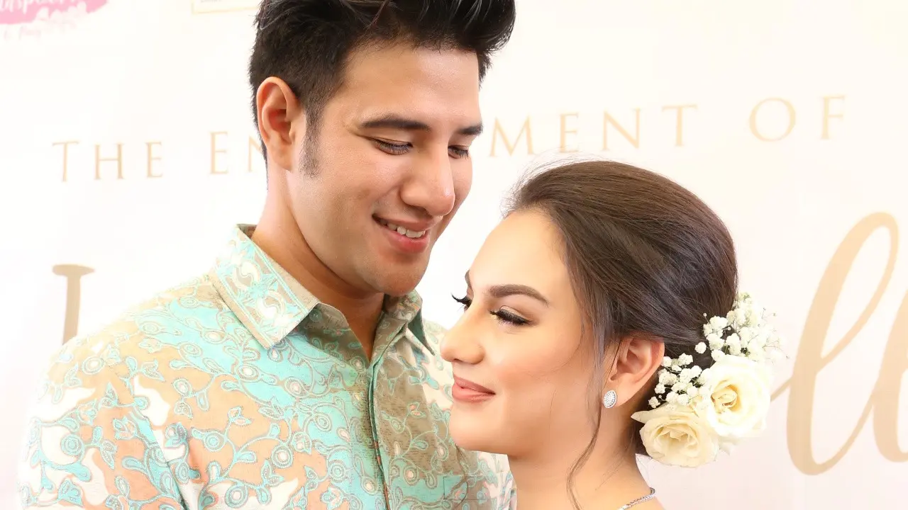 [Fimela] Ammar Zoni dan Irish Bella