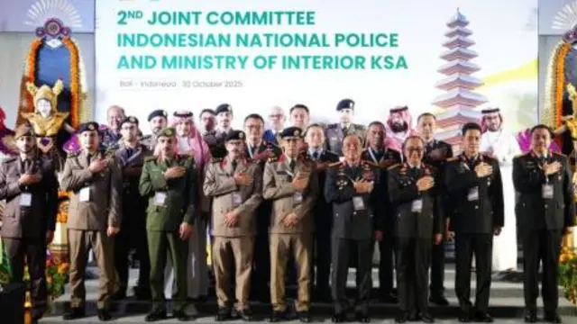 Wakapolri Komjen Pol Dedi Prasetyo dalam kegiatan The 2nd Joint Committee Polri-Ministry of Interior (MOI) Kingdom of Saudi Arabia yang berlangsung di Hotel Bintang Bali Resort, Kuta, Bali.