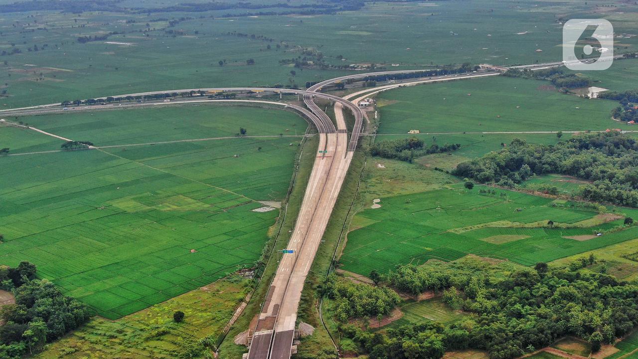 Progres pembangunan tol Cisumdawu