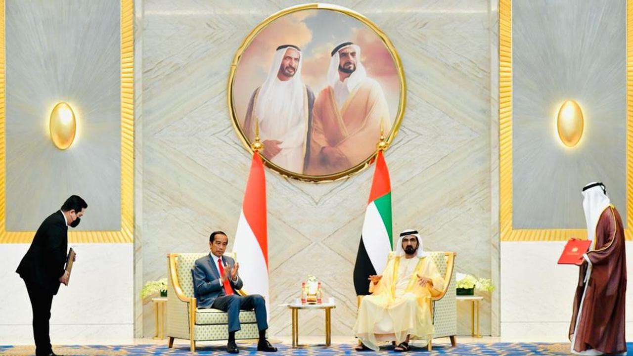 Menteri BUMN  Erick Thohir menyaksikan penandatanganan kerja sama antara Garuda Indonesia dengan perusahaan maskapai ternama, Emirates di Dubai, Uni Emirat Arab, Rabu (3/11/2021) kemarin.