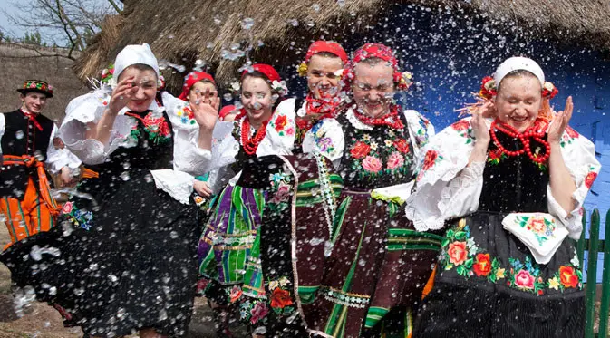 Tradisi Paskah di Polandia (Sumber: culture.pl).