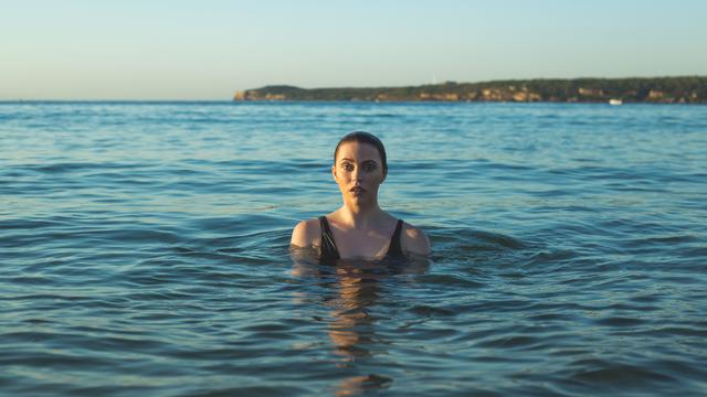 Ilustrasi angin, pantai, laut