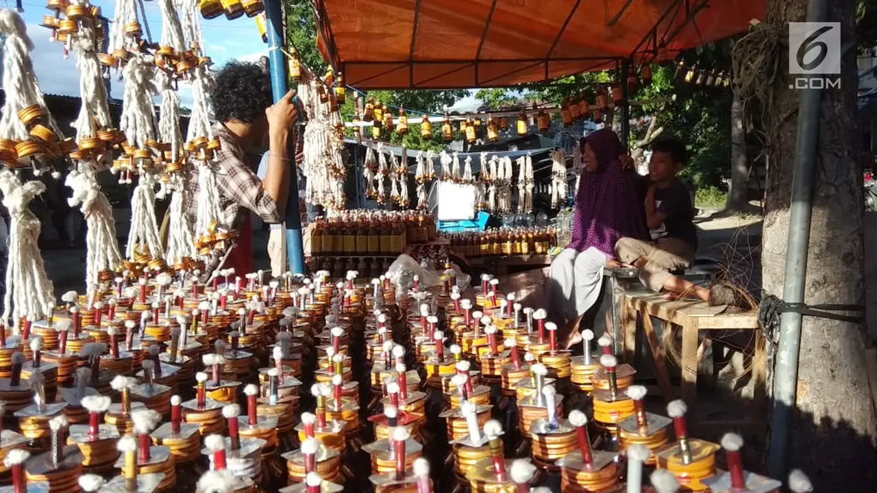 Jelang Idul Fitri, Penjual Lampu Tradisional Menjamur di Gorontalo
