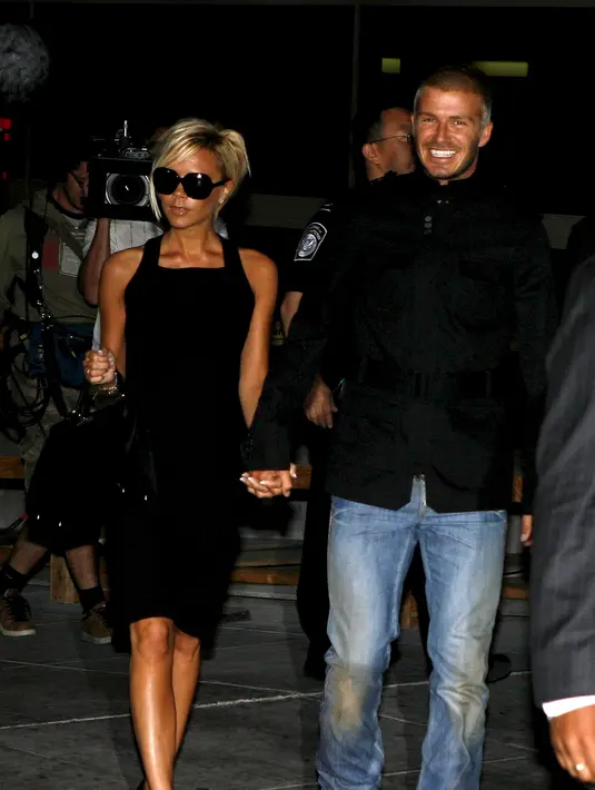 Meski keduanya saling sibuk dengan pekerjaan masing-masing, Victoria mengaku selalu meluangkan waktu untuk satu sama lain sebagai pasangan dan sebagai sebuah keluarga. (Bintang/EPA)