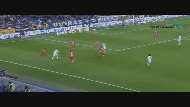 Video kompilasi berisi 9 momen saat Cristiano Ronaldo dihukum kartu merah sejak 2004 hingga 2015.