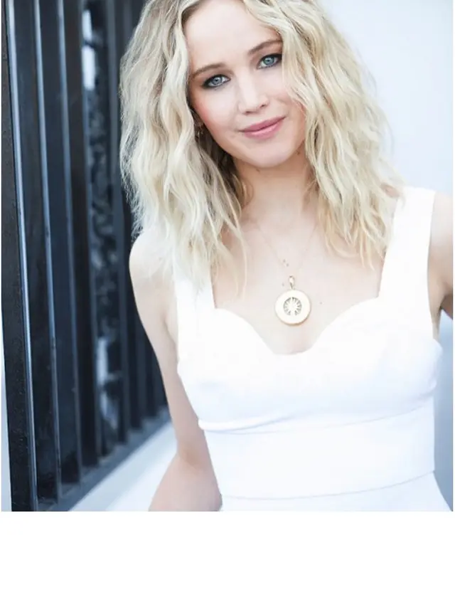 7 Pesona Jennifer Lawrence, Resmi Menikah dengan Cooke Maroney
