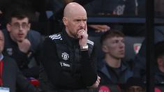 Manchester United kembali menuai hasil minor saat ditahan imbang 2-2 oleh tuan rumah Bournemouth pada laga pekan ke-33 Premier League 2023/2024, Sabtu (13/4/2024). Hasil ini menjadikan Setan Merah gagal menang dalam 4 laga terakhir di Premier League dengan hasil satu kali kalah dan 3 kali imbang. Mengemas total 50 poin dari 32 laga, MU kini ada di posisi ke-7 di bawah Newcastle United yang unggul selisih gol dan terpaut 10 poin dari Aston Villa dan Tottenham Hotspur di peringkat 4 dan 5, sebagai batas peringkat ke kompetisi Eropa, Liga Champions dan Liga Europa musim depan. (AFP/Adrian Dennis)