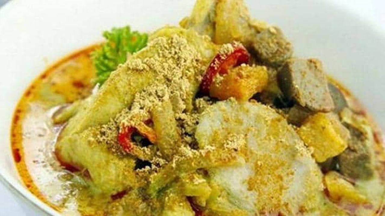 Lontong Cap Go Meh merupakan sajian yang diberikan usai merayakan Imlek.