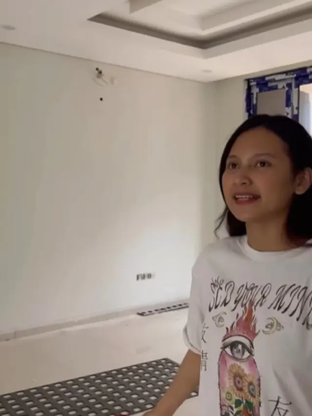 Arie Kriting dan Indah Permatasari bangun rumah (Instgaram/indahpermatas)