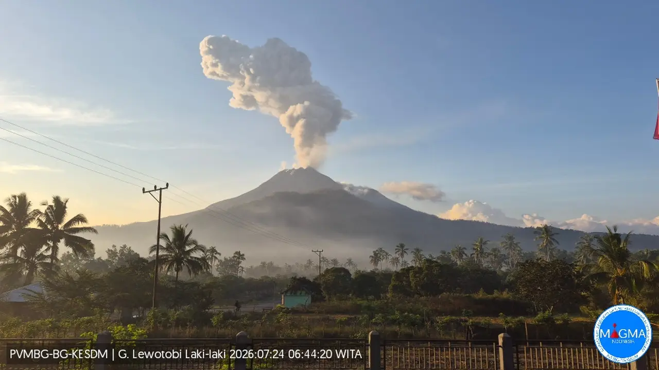 Gunung Lewotobi Laki-Laki