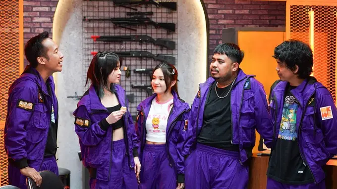 Denny Cagur bersama artis muda (Instagram/dennycagur)