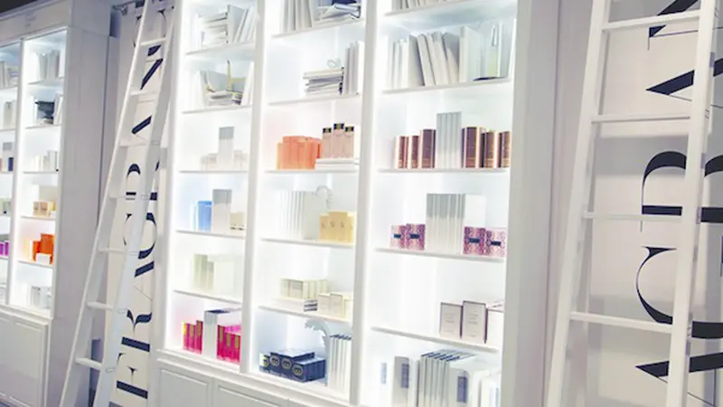 Fragrance Library at Saks Fifth Avenue 0814