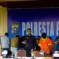 Tersangka penganiaya warga di jalanan Kota Pekanbaru yang merupakan anggota geng motor di Pekanbaru. (Liputan6.com/M Syukur)