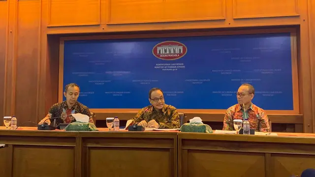 Press Briefing oleh Kementerian Luar Negeri.