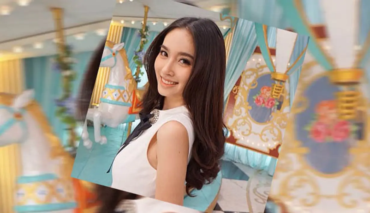 Nong Poy mendapatkan julukan seorang transgender tercantik di dunia, dengan kecantikan dan kesempurnaan tubuh layaknya seorang model wanita. (instagram.com/poydtreechada)
