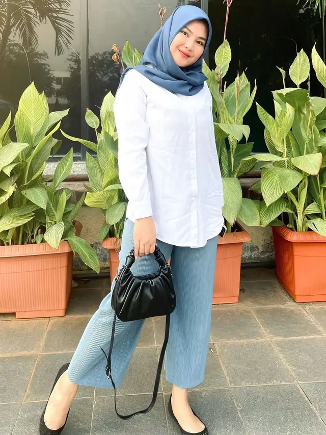 7 Potret Terbaru Rosa Meldianti Keponakan Dewi Perssik, Disebut Pancarkan Aura Positif