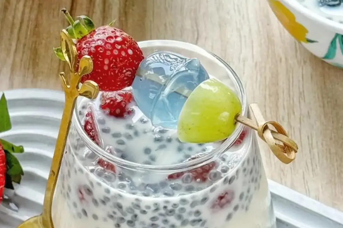 Ilustrasi Es Ximilu Jelly Bunga Telang