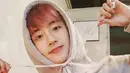 Sebenarnya tim medis sudah dipanggil saat Minwoo tiba-tiba sakit. Akan tetapi ia sudah meninggal saat tim medis tiba di rumahnya. (Foto: instagram.com/sogogijuseyo)