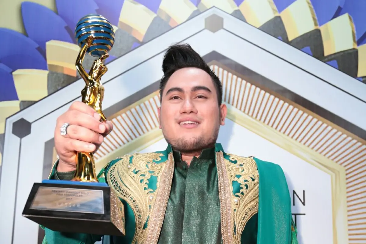 [Bintang] Nassar