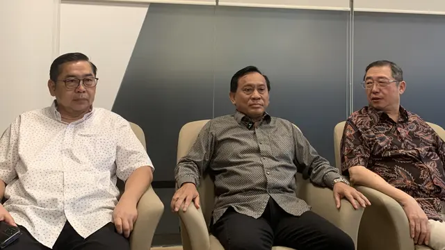 Ketua Umum PBVSI Imam Sudjarwo