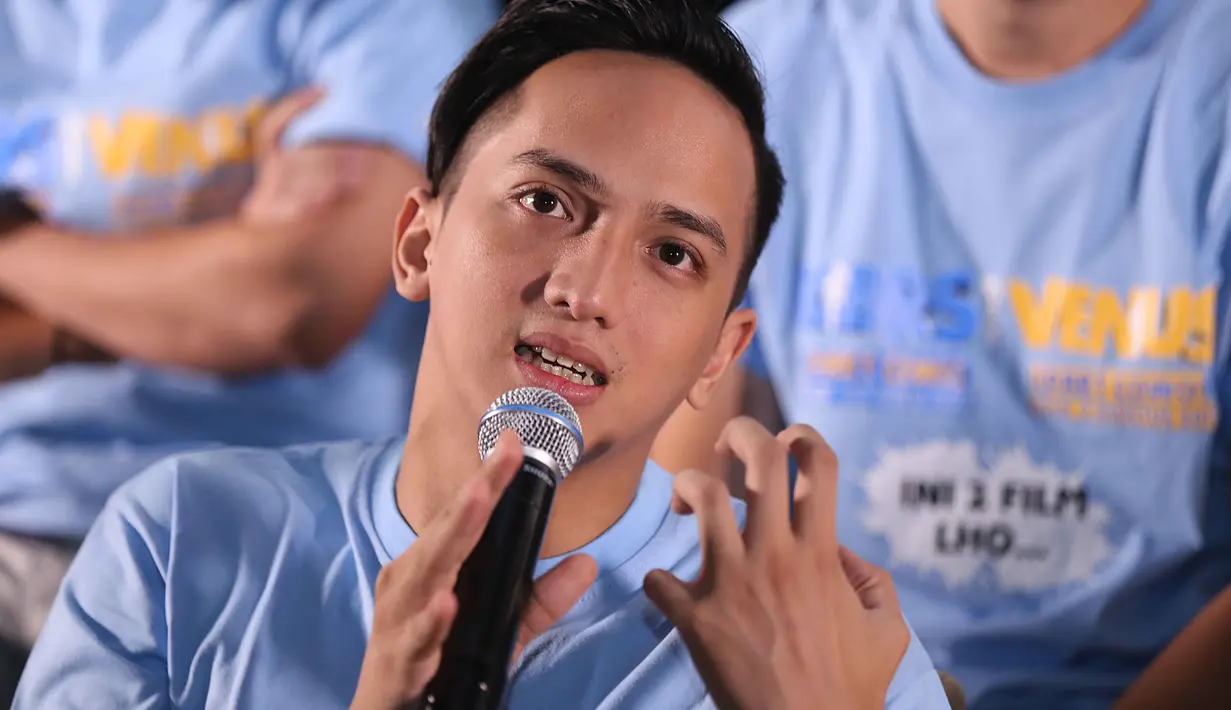 Dalam film Mars Met Venus, Ge Pamungkas dan Pamela Bowie berperan sebagai sepasang kekasih. Meski demikian, Pamela mengaku sering berdebat dengan lawan mainnya tersebut. (Nurwahyunan/Bintang.com)