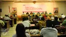 Suasana acara penandatanganan nota kesepakatan di Gedung KPU, Jakarta, Selasa (29/11). Acara tersebut  merupakan keterbukaanya informasi kepada publik sekaligus rapat evaluasi dengan kpu provinsi seluruh indonesia. (Liputan6.com/Helmi Afandi)