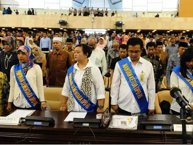 Jelang pelantikan anggota DPR dan DPD RI, gladi resik digelar di Ruang Paripurna DPR, Jakarta, (30/9/14). (Liputan6.com/Andrian M Tunay) 