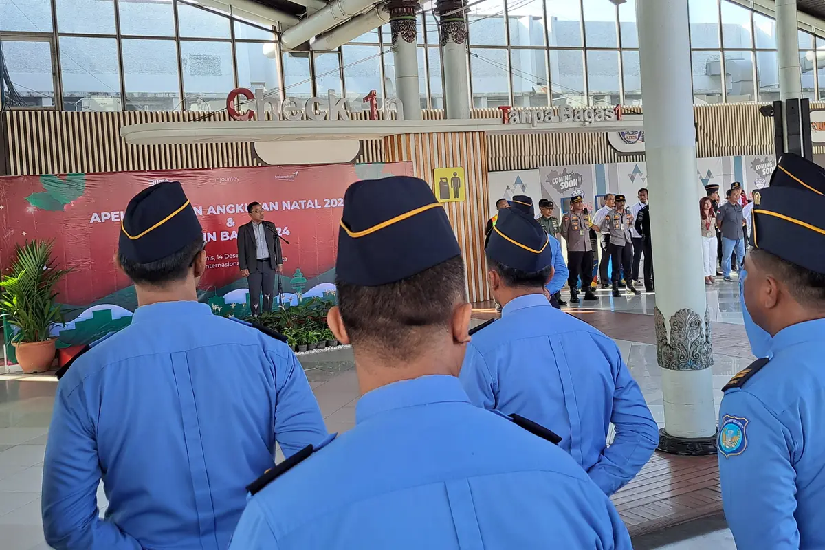 Petugas Pelayanan dan Pengamanan di Bandara Soekarno-Hatta (Soetta).