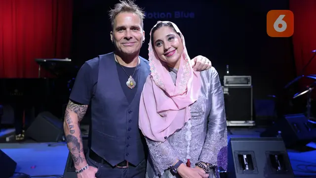 [Bintang] Ayu Azhari - Mike Tramp