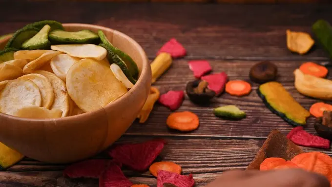 Ilustrasi keripik sayur/freepik.com/sodawhiskey