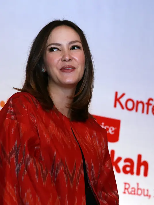 Meski tetap aktif, Cathy Sharon mengurangi jadwal syuting film maupun sinetron untuk menjaga kondisi kesehatan kandungannya. (Deki Prayoga/Bintang.com)