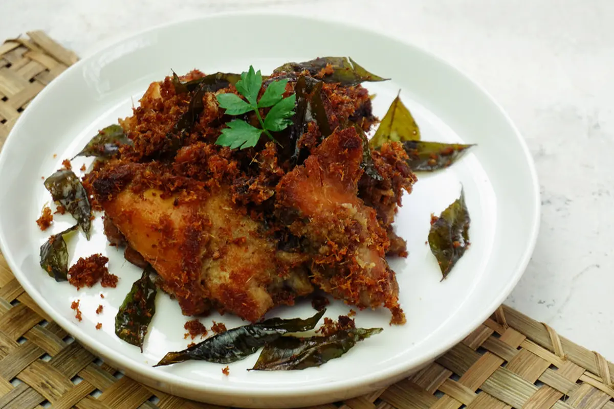 ayam goreng lengkuas
