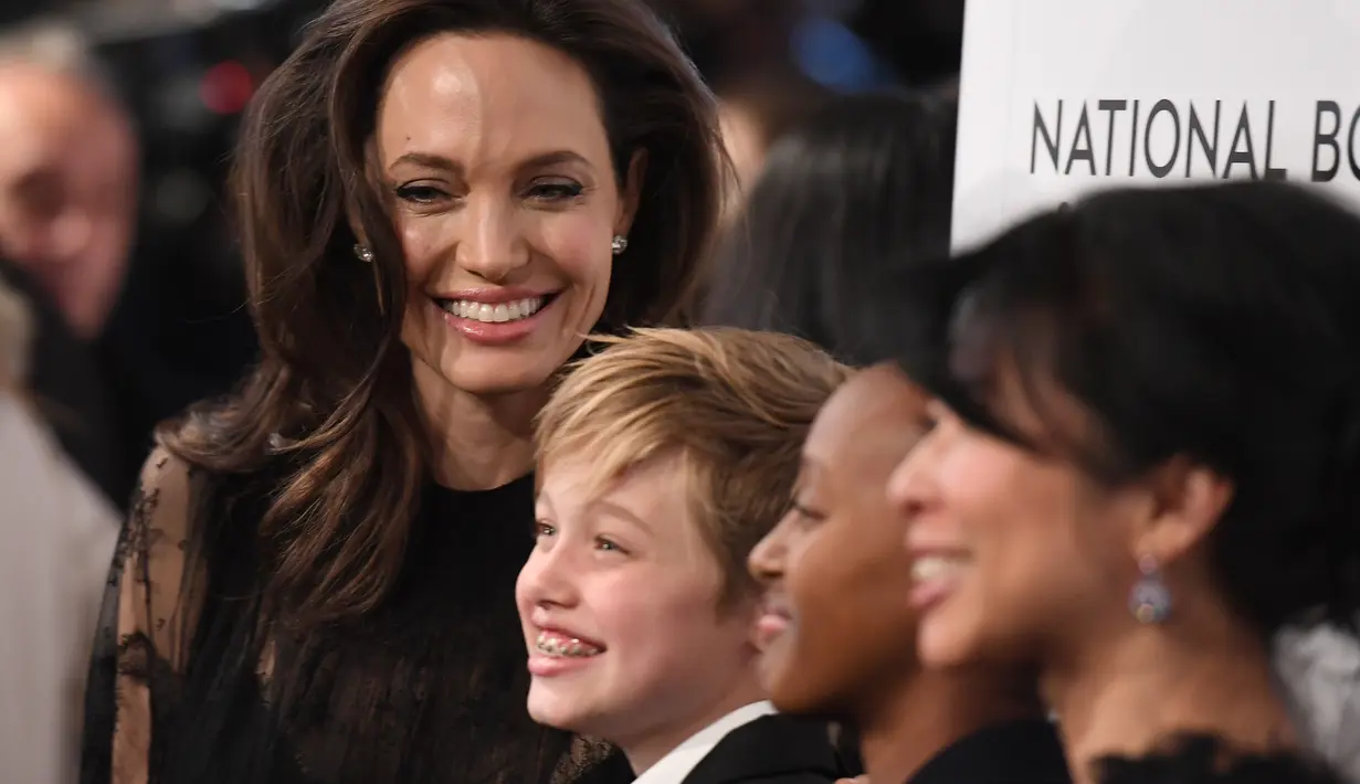 Sumber mengatakan bahwa perebutan hak asuh anak membuat Angelina Jolie tak miliki nafsu makan. (ANGELA WEISS / AFP)