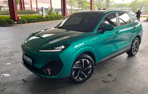 Pertama Kali Coba LEPAS E4 EV, Begini Rasanya