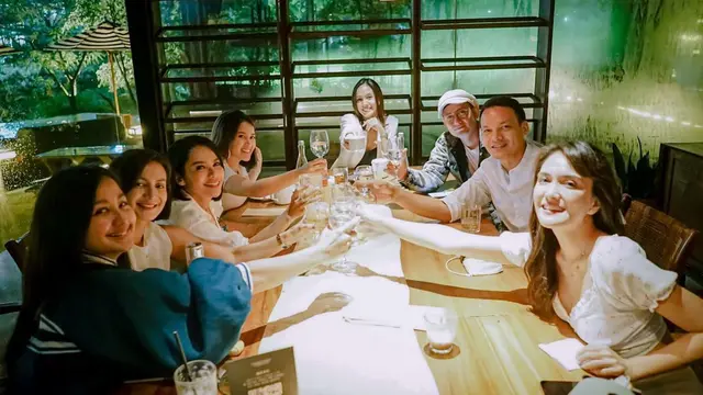 7 Momen Makan Malam Para Pemain Sinetron Suci Dalam Cinta