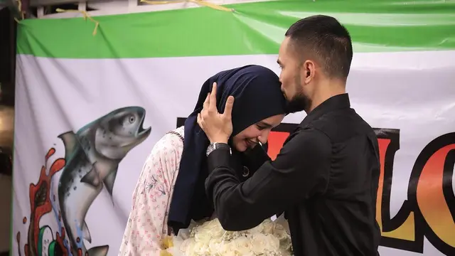 8 Potret Teuku Wisnu dan Shireen Sungkar Jalani Dinner Romantis Ini Kreatif Banget