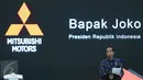 Presiden Joko Widodo memberi sambutan saat pengoprasian pabrik baru PT MMKI di GIIC, Cikarang Pusat, Kabupaten Bekasi, Jawa Barat, Selasa (25/4). Peresmian pabrik dilakukan langsung oleh Presiden Joko Widodo. (Liputan6.com/Angga Yuniar)