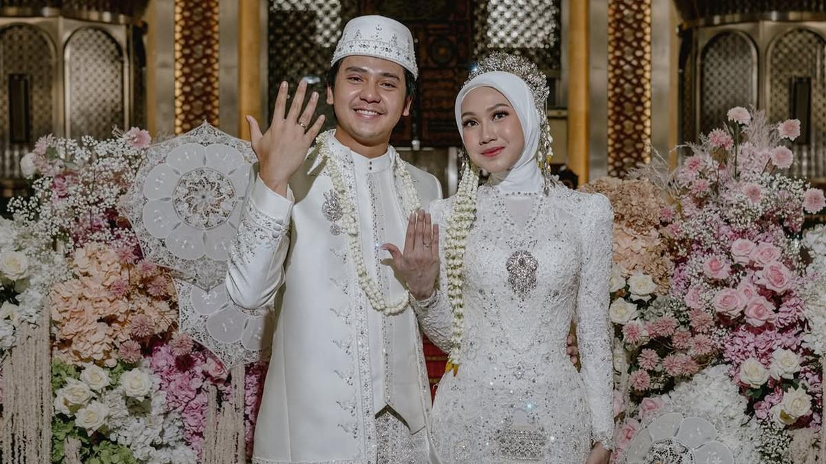 Selamat, Arbani Yasiz dan Raissa Ramadhani Resmi Menikah