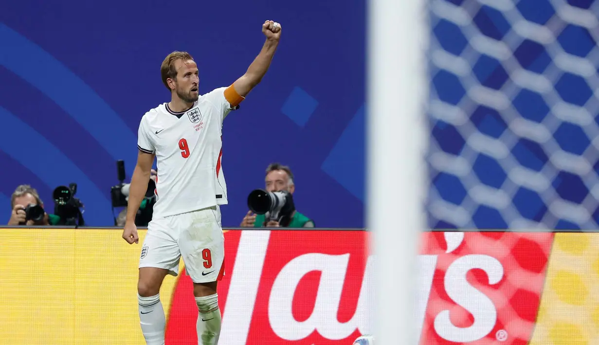 Pemain Inggris Harry Kane merayakan gol timnya melawan Kongo selama pertandingan sepak bola babak 32 besar Piala Dunia di Atlanta, (01/07/2026). (AP Photo/Erik S. Lesser)
