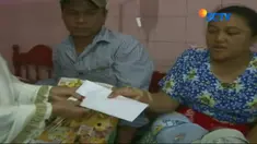 Keluarga bayi di Lampung dan Solo turut berbahagia mendapat bingkisan di HUT ke-27 SCTV.