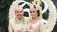 Selvi Kitty resmi menikah dengan Rangga Ilham, mantan manager Vicky Prasetyo