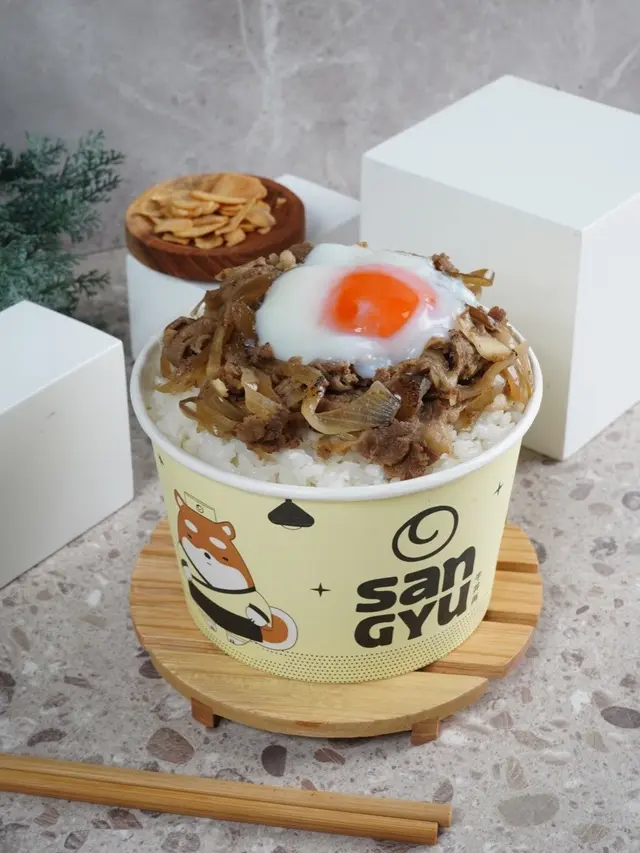 Ragam Camilan yang Tepat untuk Menemani Bermain E-Sport