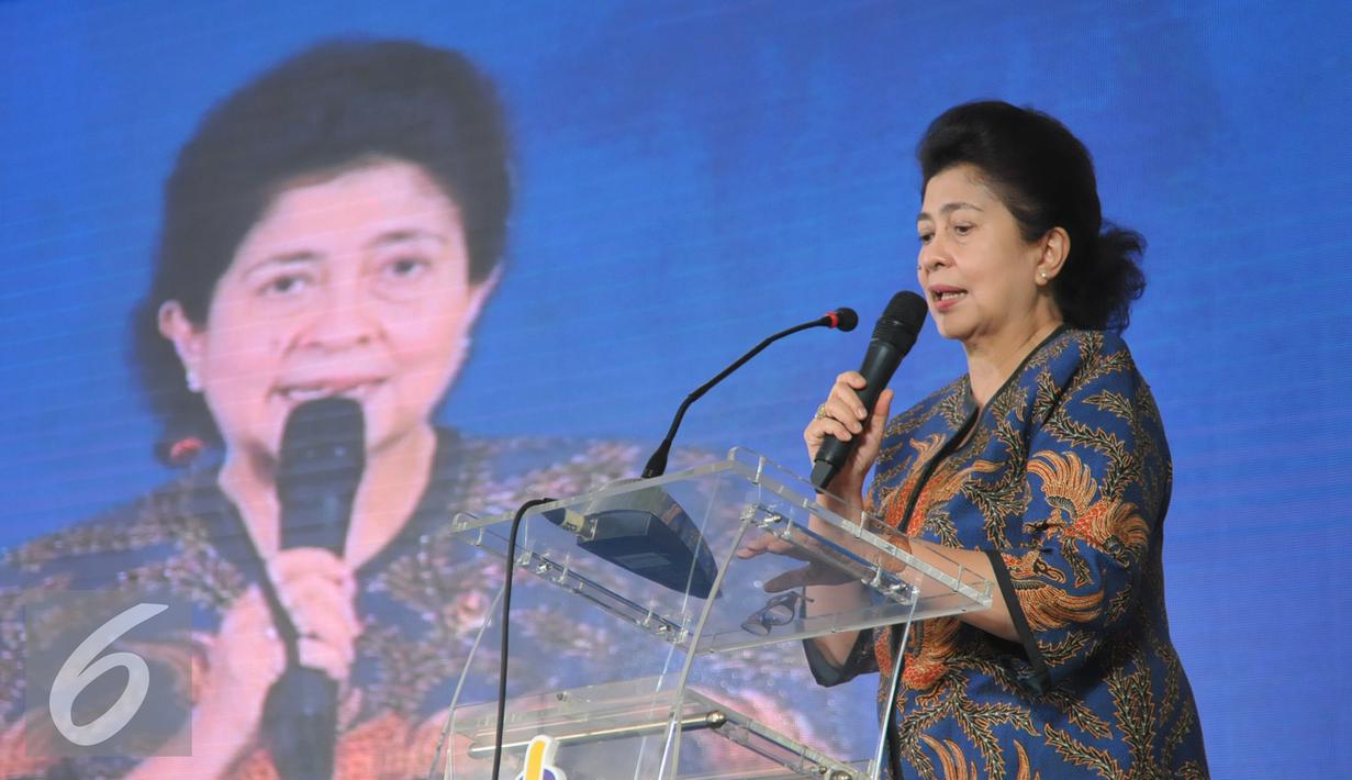 Menkes Nila Moeloek memberikan pidato saat peresmian Paviliun Tower B rumah sakit Siloam Karawaci, Tanggerang, Selasa (1/12). Paviliun B ini khusus melayani program kesehatan daerah, Multiguna serta BPJS. (Liputan6.com/Faisal R Syam)