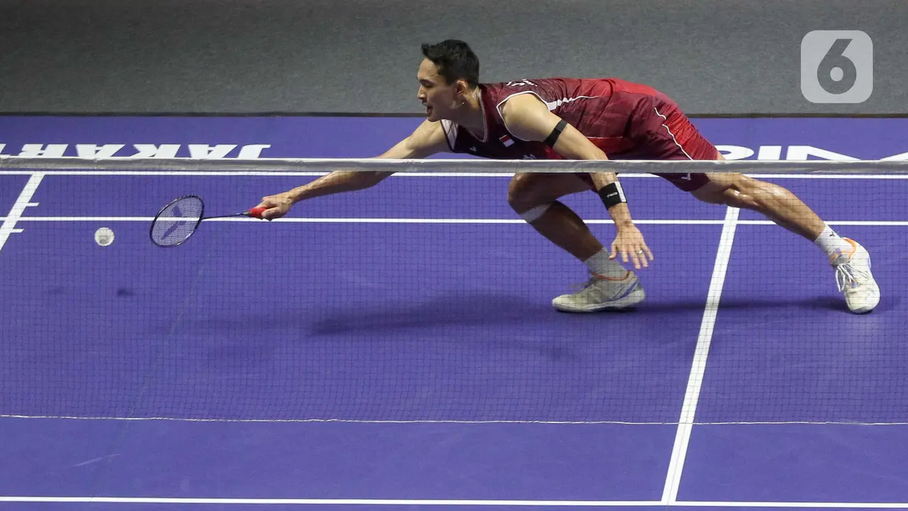 Sempat Kalah di Gim Pertama, Jonatan Christie Bangkit dan Amankan Tiket 16 Besar Indonesia Open 2025