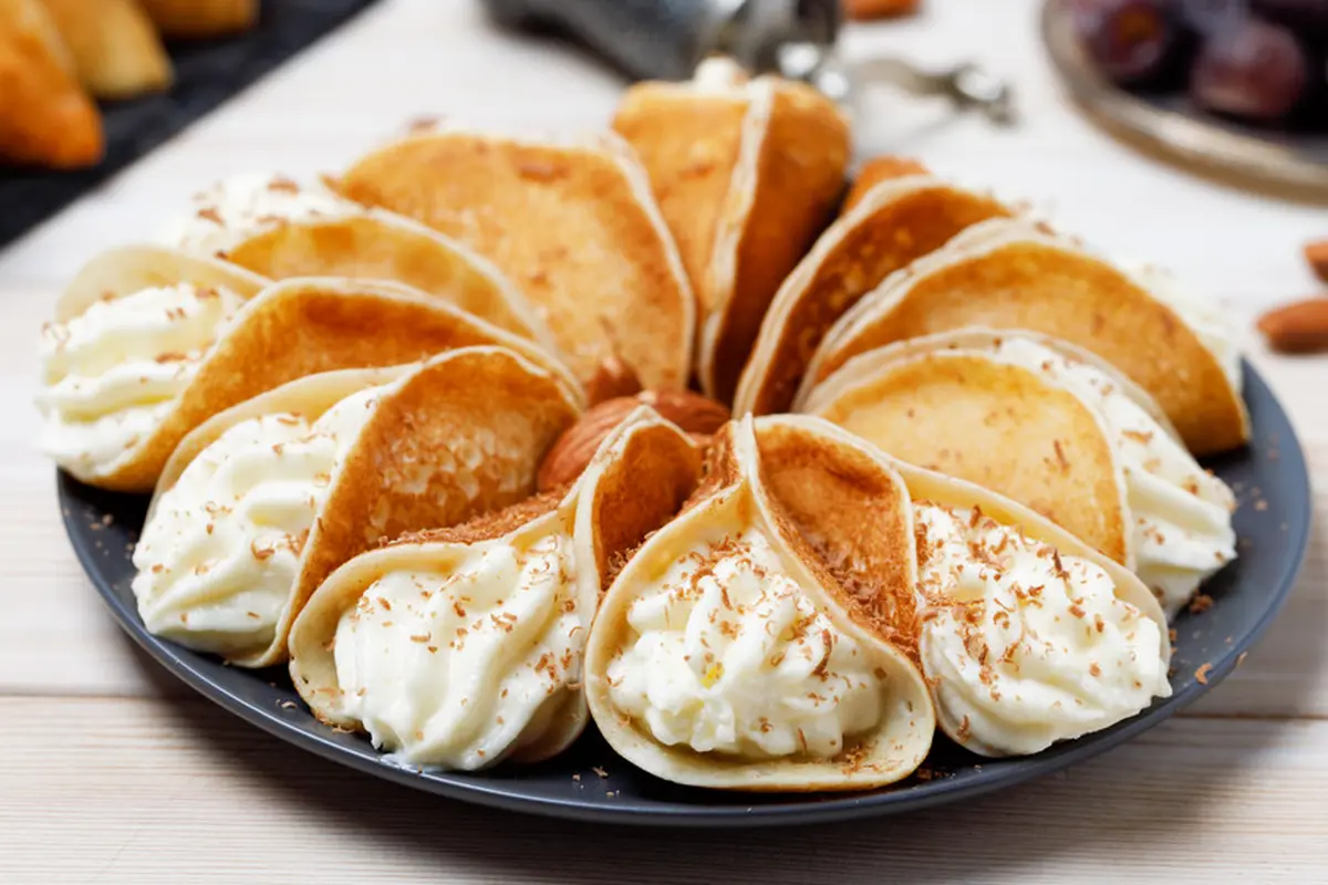 kue manja qatayef Ramadan