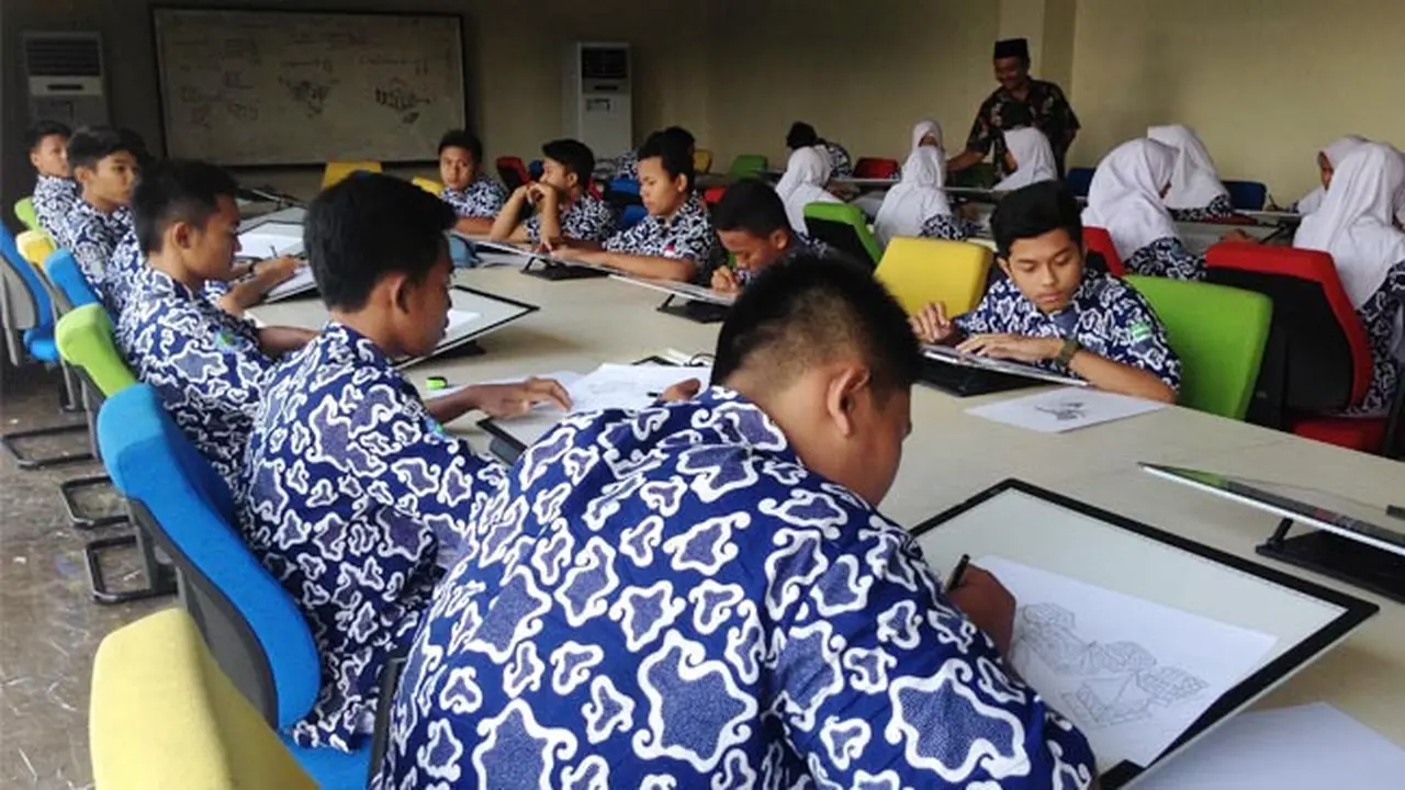 Komitmen Djarum Foundation Tingkatkan Kualitas SMK di Kudus